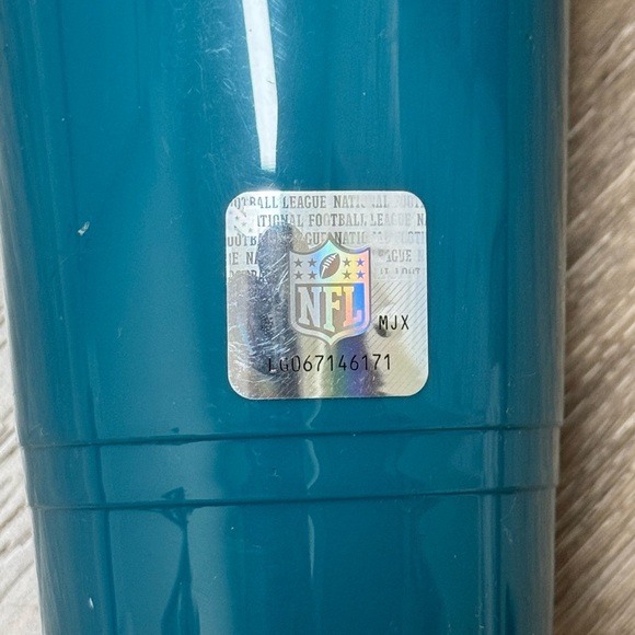 Eagles Teal and Black Tumbler - Picture 4 of 5